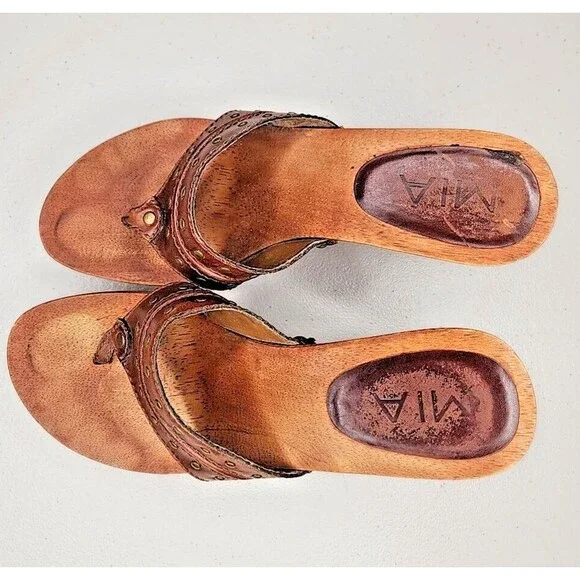 Vintage 90s y2k Bratz MIA Brown Leather Wood Sole Slides Heeled Sandals 7 EUC - Picture 2 of 8